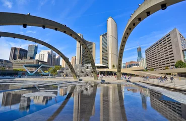 Cercles muraux Toronto Vue sur Nathan Phillips Square et l& 39 hôtel de ville de Toronto