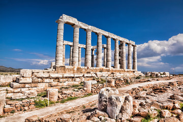 Obraz premium Famous Greek temple Poseidon, Cape Sounion in Greece