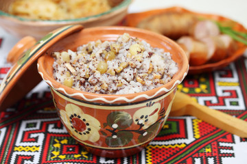 ukrainian kutia dish