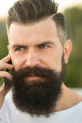 Obraz premium Closeup of man with phone