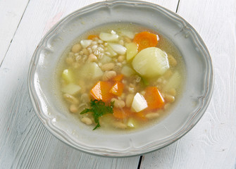 Bean n’ Barley Soup