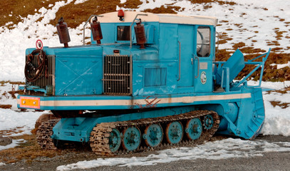 Glockner Strasse - rotary snowplow