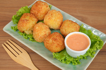 Crispy potato Cheese Balls