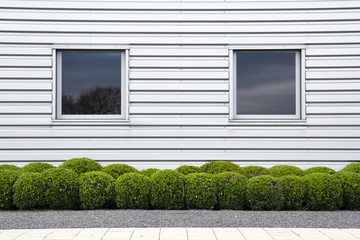 Front wall and entrance of a modern businessunit