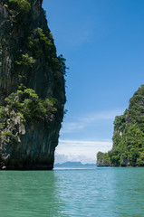 Obraz premium Cliffs on the Island in the Bay. Islands at Phang Nga Bay near Krabi and Phuket. Thailand.