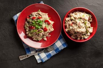 Salad couscous with tuna, bell pepper, cucumber, red onion and green beans