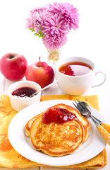 Apple pancakes with jam