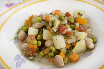 vegetarian minestrone soup