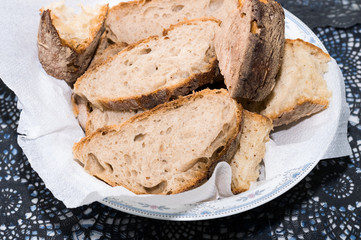 Pane affettato