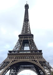Fototapeta na wymiar Parigi, la Tour Eiffel