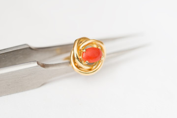 Reparation and restoration of jewelry