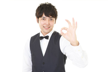 笑顔のウェイター