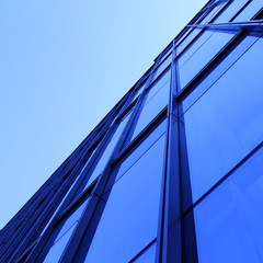 Fototapeta na wymiar Modern glass building exterior