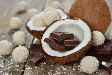 Chocolate, coconut and coconut pralines