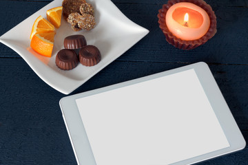 Tablet and sweets