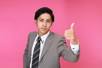 笑顔のビジネスマン