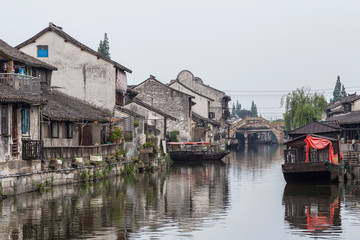 Fototapeta na wymiar Bridges, canals of Fengjing Zhujiajiao ancient water town