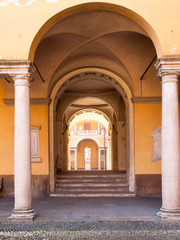 Naklejka premium Pavia. witching between the arches