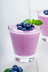 Heidelbeer Joghurt mit Minze