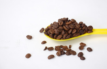 Roasted coffee beans 