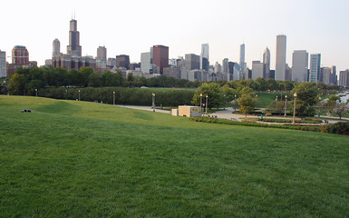 Fototapeta premium Chicago, Lower Hutchinson Field et la skyline, USA
