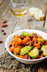 roasted brussels sprouts honey pumpkin pecan salad