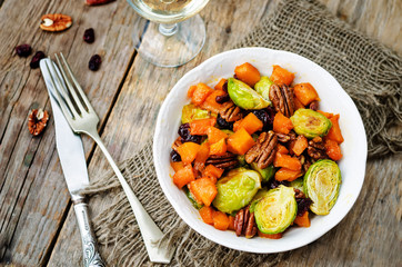 roasted brussels sprouts honey pumpkin pecan salad