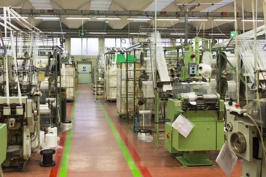 Macchine tessile per produzione nastri colorati