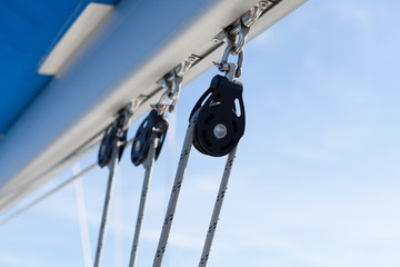 sailing boat winches and ropes