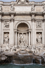 Fototapeta na wymiar Monumental fontana de Trevi, Roma