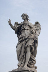 Escultura en piedra de un ángel de Bernini, Roma