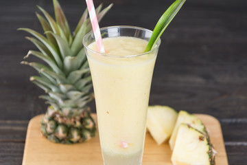 pineapple smoothie