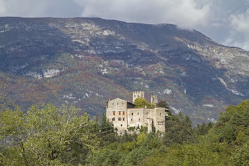 Fototapeta na wymiar Castel Madruzzo
