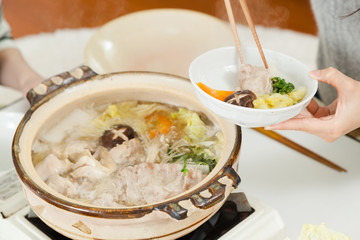 鍋料理　日本料理　鍋パーティ 