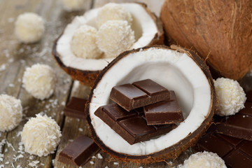 Chocolate, coconut and coconut pralines