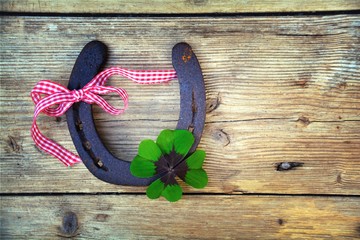 Grußkarte - Glücksbringer - Hufeisen und Glücksklee