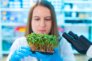 woman biologist
