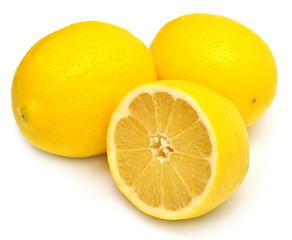 Sliced lemons