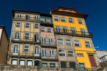 Obraz premium traditional houses in Oporto, Portugal