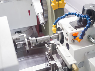 operator grinding mold and die part