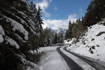 Fototapeta na wymiar Winter landscape in Swiss Alps. Switzerland, ski resort