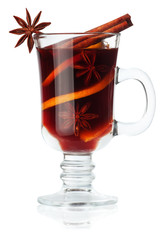 mulled wine with slice of oranges anise and cinnamon