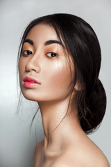 Naklejka premium Beautiful Asian young and tender woman