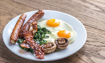 Fried eggs with bacon