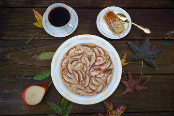 Rustic seasonal pie with pears