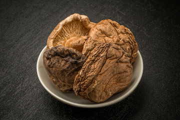 しいたけ　薬膳　 High-quality shiitake Chinese medicine