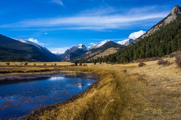 Naklejka na ściany i meble Landscape from Rocky Mountain National Park, USA