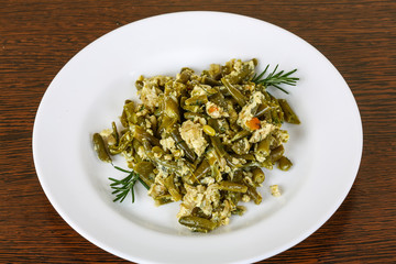 Roast green beans with egg