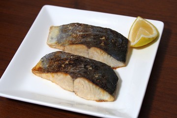 ブリの塩焼き