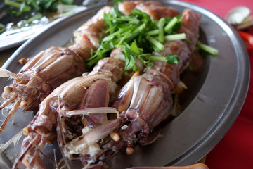 Steamed mantis shrimp